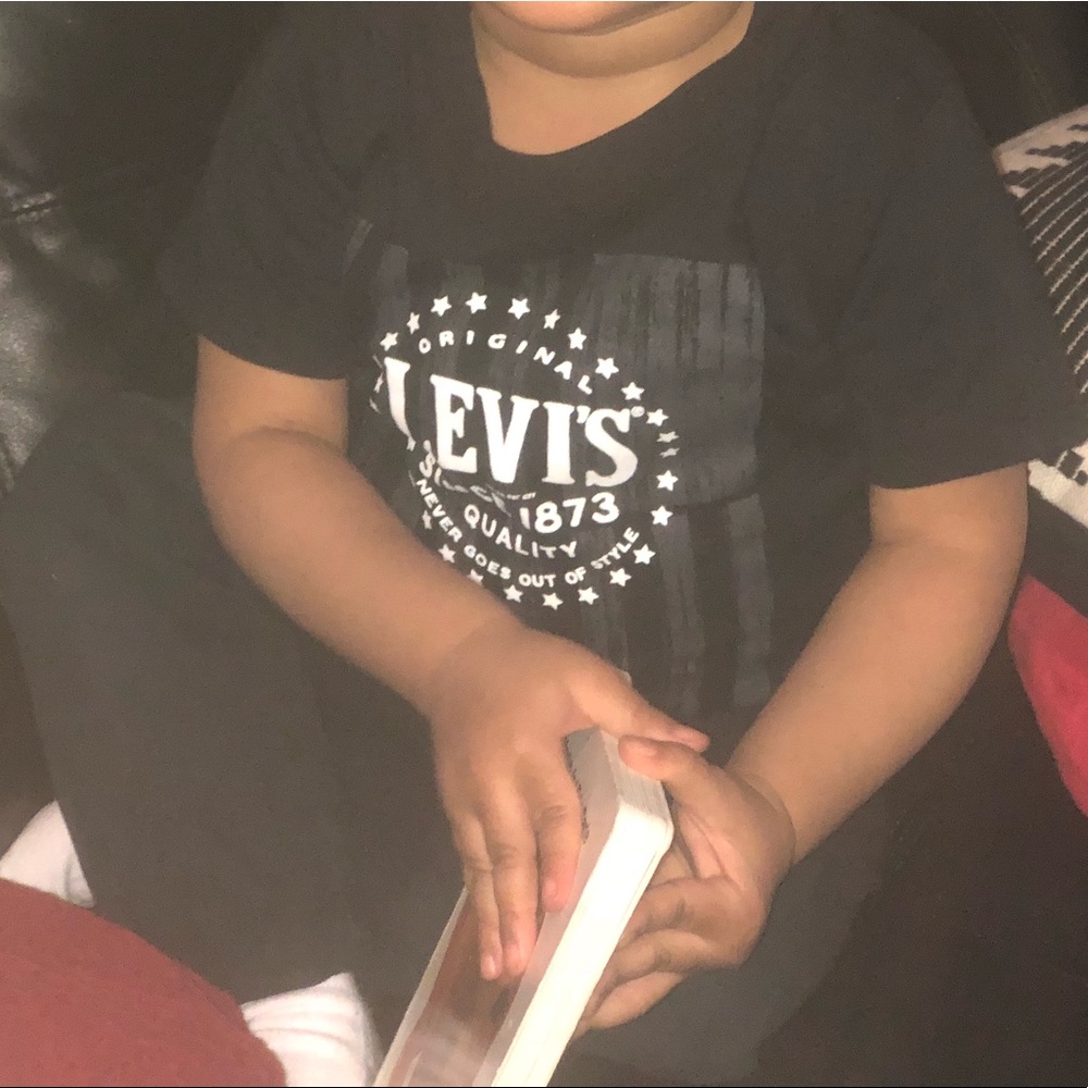 Black tshirt toddler boy